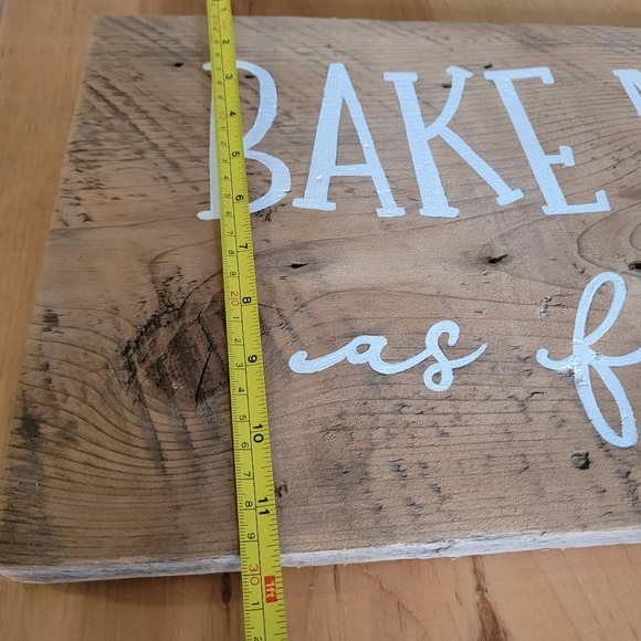 Hand Painted Sign On Barn Board - Picture 2 of 3